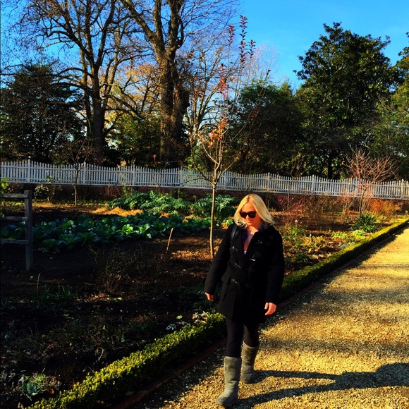 Meet your Posher, Erin - Picture 14 of 16